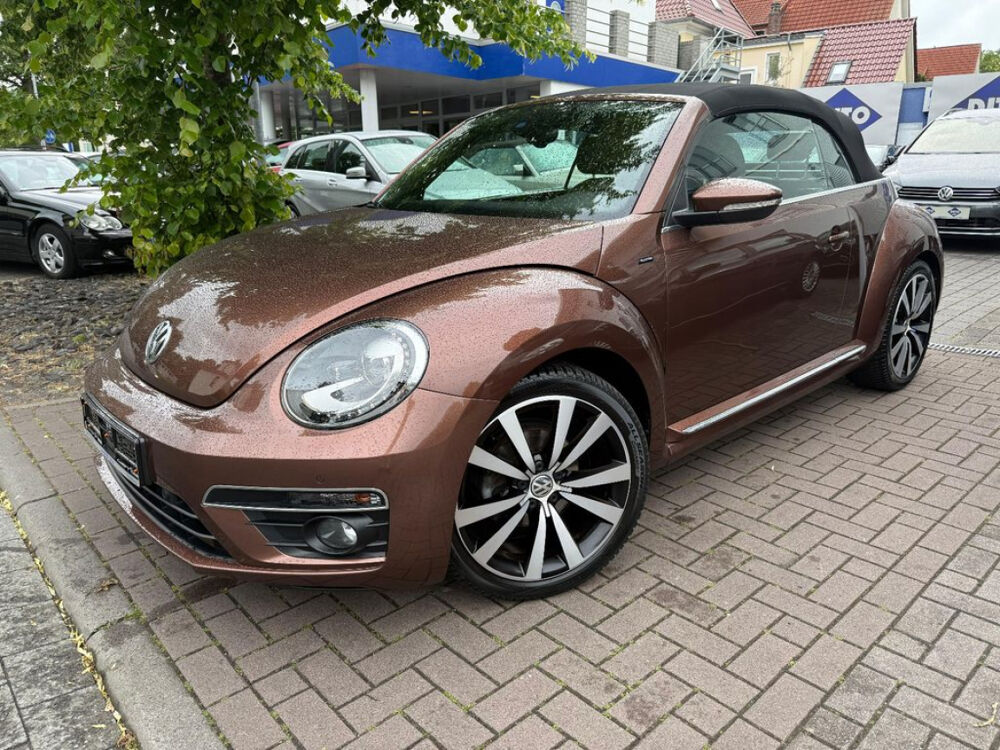 COCCINELLE II Coccinelle Cabriolet 1.4 TSI 150 2016 occasion 85600 Montaigu