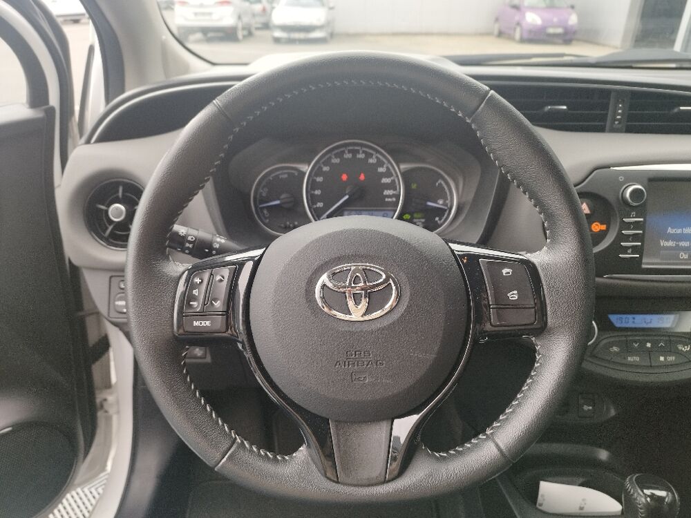 Yaris 100h France 2018 occasion 56700 Merlevenez