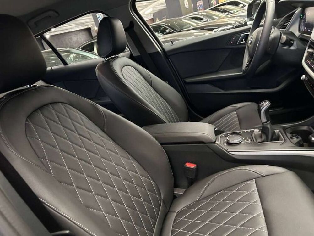 S&eacute;rie 1 116i 109ch CUIR/REGVIT/CARPLAY/PARKSENSOR/JA/GAR12MOIS 2023 occasion 59280 Armenti&egrave;res