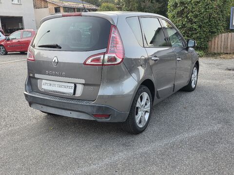 Sc&eacute;nic III 1.5 dCi 105 eco2 Dynamique 2010 occasion 38190 BERNIN