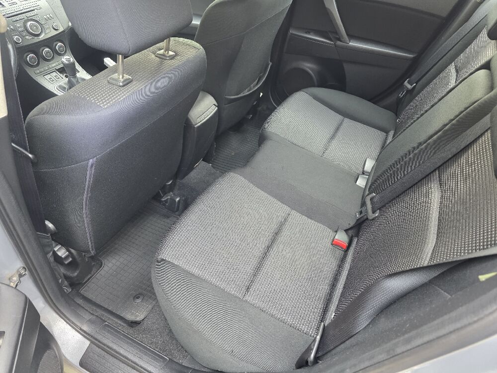 Mazda3 1.6L MZR 105 Edition 1&deg; main 2013 occasion 38190 BERNIN