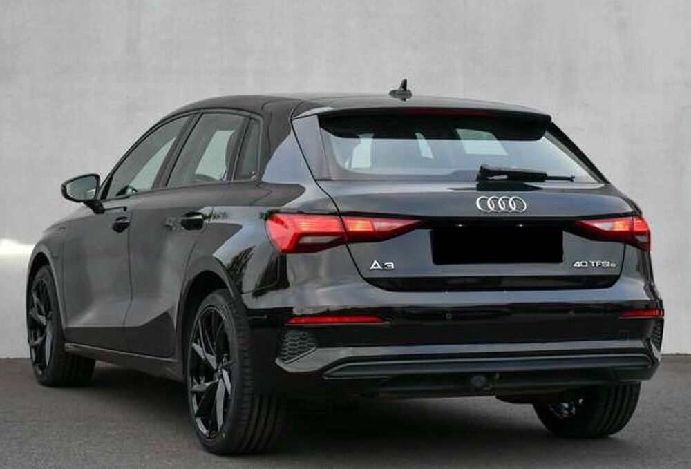 A3 40 TFSIe 204 S tronic 6 1MAIN/CARPLAY/REGVIT/PARKSENSOR/ATTA 2022 occasion 59280 Armenti&egrave;res