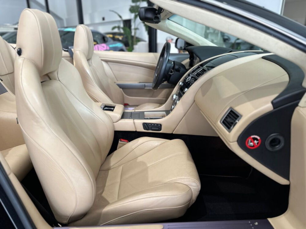 DB9 Volante Touchtronic A 2010 occasion 85600 Montaigu