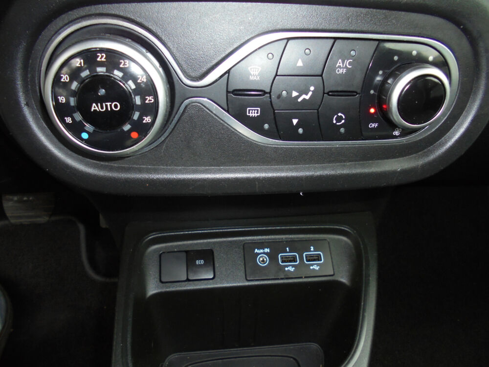 Twingo E-Tech Equilibre 2023 occasion 30200 Bagnols-sur-C&egrave;ze