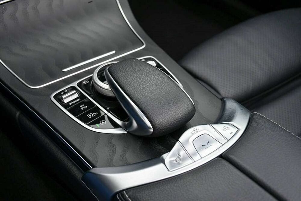 Classe C 200 9G-Tronic Pack AMG CAM360/CUIRCHAUF/REGVIT/SIEGELEC/GAR1 2019 occasion 59280 Armenti&egrave;res