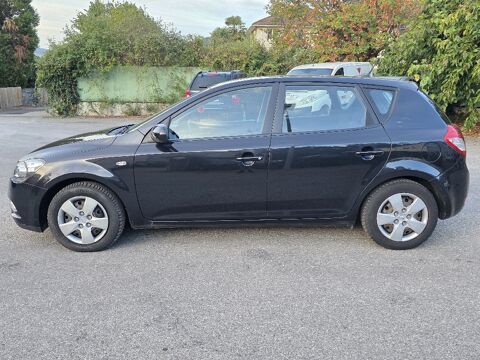 Ceed 1.4L 90 Euro 5 Style 2011 occasion 38190 BERNIN