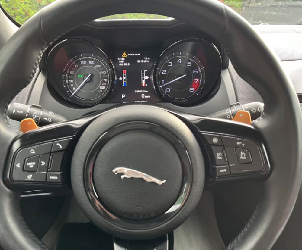 F-Type Cabriolet V8 S 5.0 495 Suraliment&eacute; A 2014 occasion 85600 Montaigu