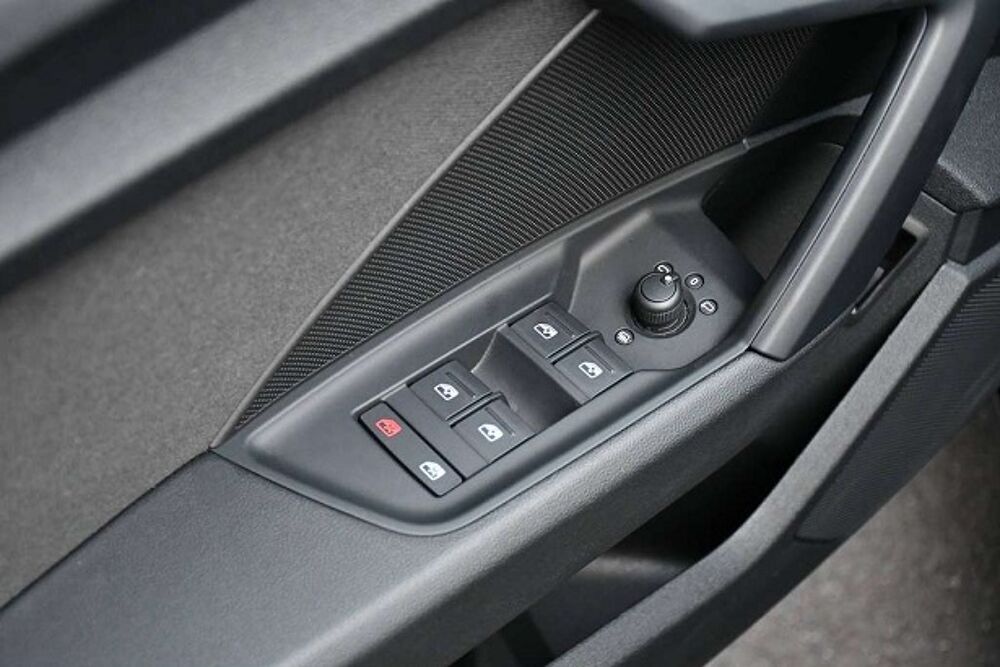 A3 40 TFSIe 204 S tronic 6 1MAIN/CARPLAY/REGVIT/PARKSENSOR/ATTA 2022 occasion 59280 Armenti&egrave;res