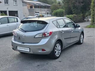Mazda3 1.6L MZR 105 Edition 1&deg; main 2013 occasion 38190 BERNIN