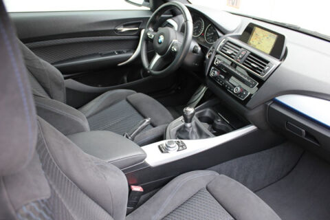 Serie 2 218i 136ch M Sport CUIRCHAUF/REGVIT/PARKSENSOR/GPS/XENON/GAR 2017 occasion 59280 Armenti&egrave;res