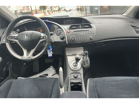 Civic 1.8 VTEC Comfort BVA 2006 occasion 95200 Sarcelles