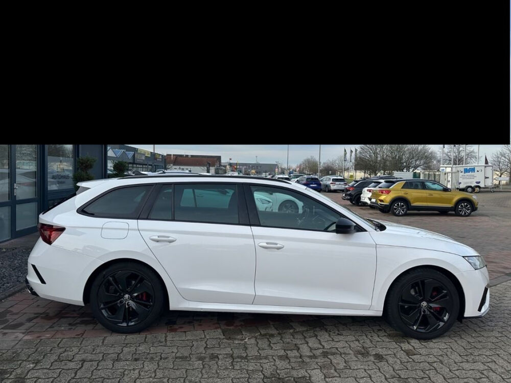 Octavia Combi 2.0 TDI 200 ch DSG7 RS 2022 occasion 85600 Montaigu