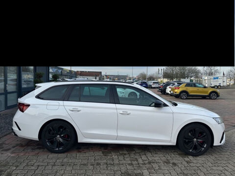 Octavia Combi 2.0 TDI 200 ch DSG7 RS 2022 occasion 85600 Montaigu