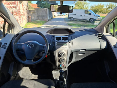 Yaris 1.3 VVT-i 100ch CHAINE/2MAIN/GAR3M 2009 occasion 59280 Armenti&egrave;res