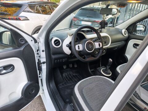 Twingo III 1.0 SCe 70 Life 2016 occasion 30000 N&icirc;mes