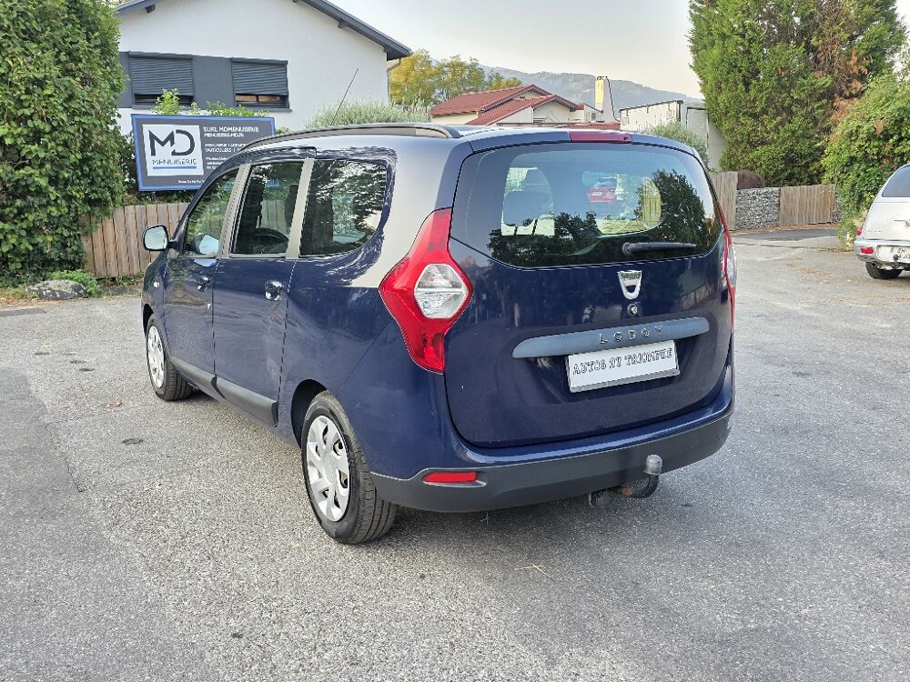 Lodgy 1.6 MPI 85 5 places Laur&eacute;ate 2012 occasion 38190 BERNIN