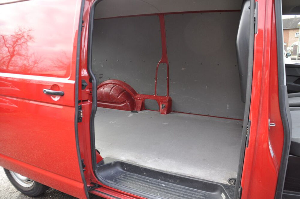 Transporter Combi TRANSPORTER 6.1 LONG 2.0 TDI 150 DSG7 2020 occasion 85600 Montaigu