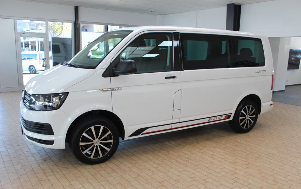 MULTIVAN Multivan 2.0 TDI 150 2017 occasion 85600 Montaigu