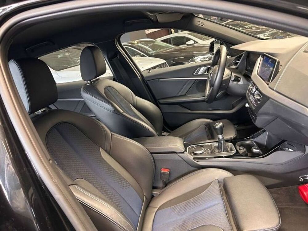 S&eacute;rie 1 118i 136ch Pack M Sport SIEGCHAUF/CAM/REGVIT/CARPLAY/JA17/GA 2022 occasion 59280 Armenti&egrave;res