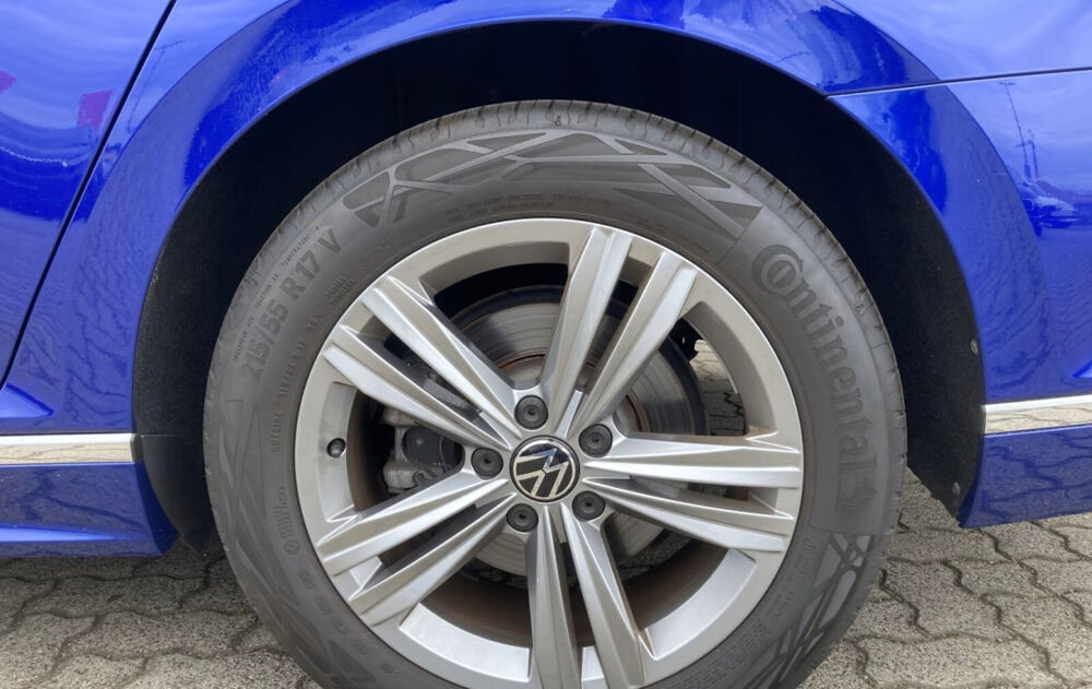 Passat SW 2.0 TDI 150 DSG7 R-Line 2023 occasion 85600 Montaigu