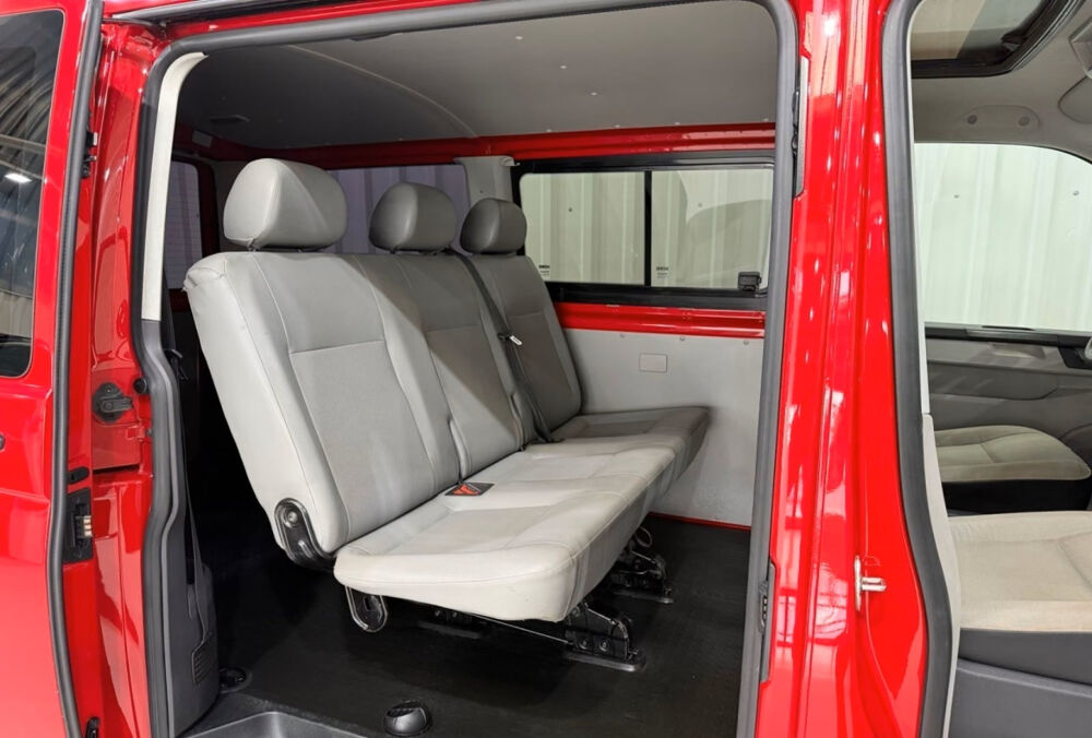 Caravelle 2.0 TDI 102 2016 occasion 85600 Montaigu