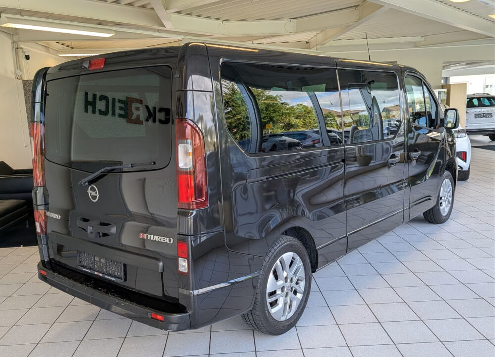 Vivaro  L2H1 1.6 CDTI 145 ch Bi-Turbo 2017 occasion 85600 Montaigu