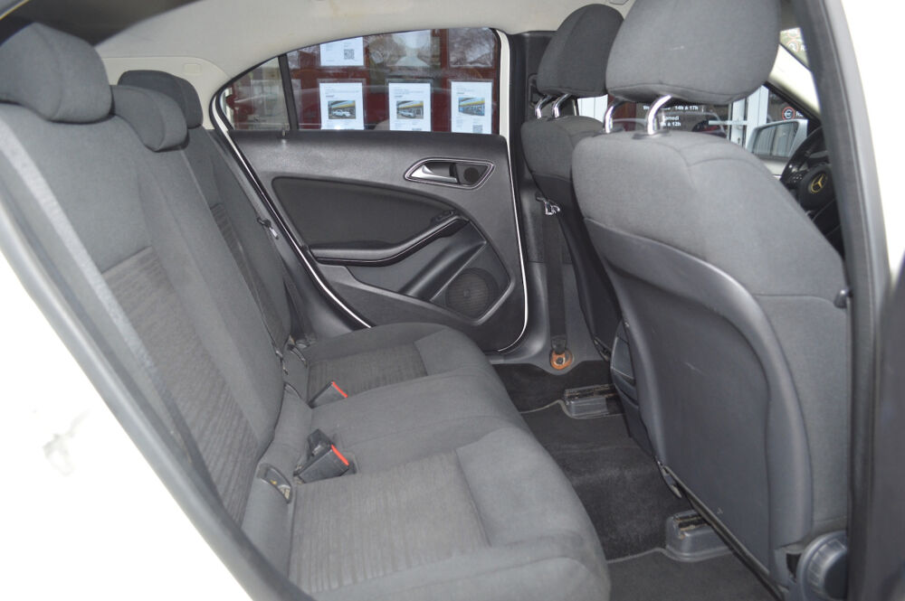 Classe A 180 d Sensation 2015 occasion 97122 Baie-Mahault