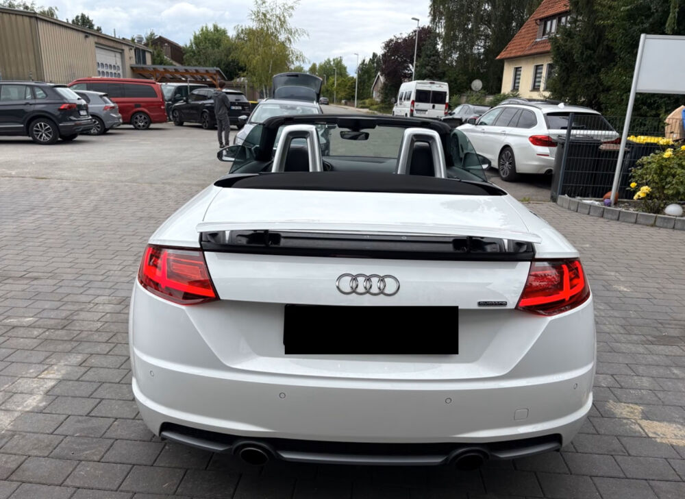 TT Roadster 2.0 TFSI 230 S tronic S line 2016 occasion 85600 Montaigu