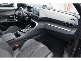 3008 Hybrid 225 e-EAT8 GT Line 2020 occasion 63800 Cournon-d'Auvergne