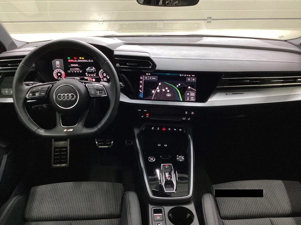A3 Berline 35 TFSI Mild Hybrid 150 S tronic 7 S Line 2025 occasion 85600 Montaigu
