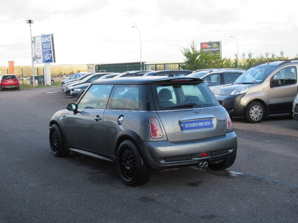 Cooper 1.6i - 170 S A 2005 occasion 10410 Saint-Parres-aux-Tertres