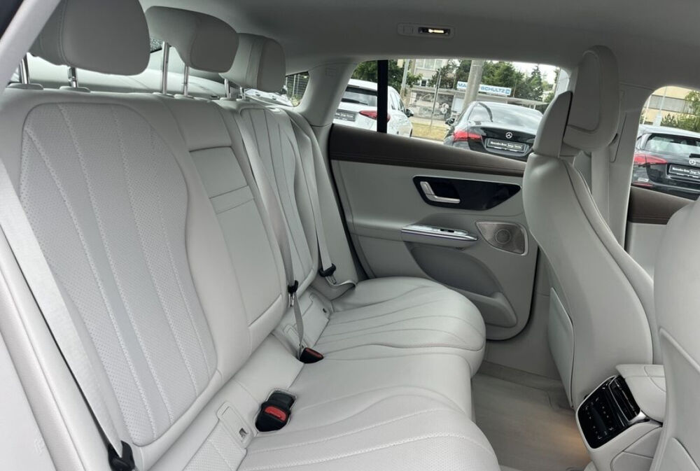 EQE 300 AMG Line 2023 occasion 85600 Montaigu