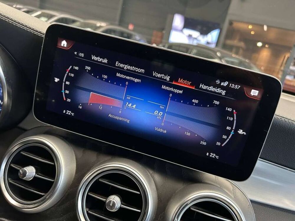 Classe GLC 300 de 9G-Tronic 4Matic AMG Line NightPack TOITPANO/CAM//CAR 2023 occasion 59280 Armenti&egrave;res