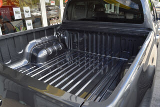 Hilux HILUX DBLE CAB 2.4L 150 D-4D BVA LEGENDE NEUF / DEFISCALISAB 2026 occasion 97122 Baie-Mahault