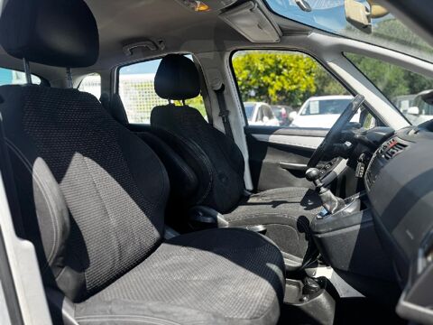 C4 Picasso e HDi 112 Confort 2012 occasion 30320 Marguerittes