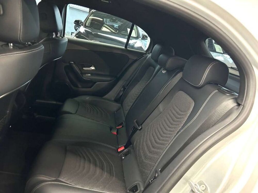 Classe A 180 d Auto. SEMICUIR/SIEGCHAUF/CAM/CARPLAY/PARKSENSOR/GAR12M 2023 occasion 59280 Armenti&egrave;res