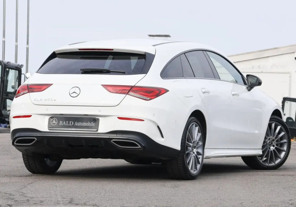 Classe CLA CLA Shooting Brake 250 e 8G-DCT AMG Line 2021 occasion 85600 Montaigu