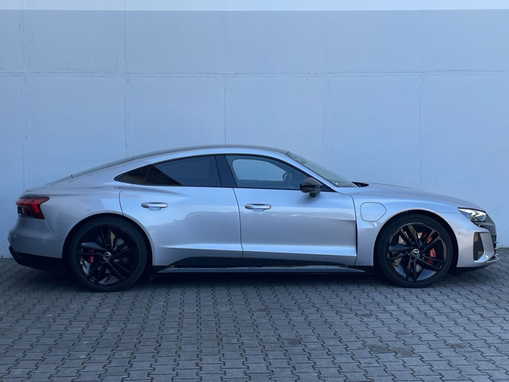E-TRON e-tron GT 476 ch quattro e-tron 2023 occasion 85600 Montaigu