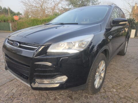 Ford Kuga 2.0 TDCi 150 S et S 4x4 Nav Powershift 2015 occasion Poissy 78300
