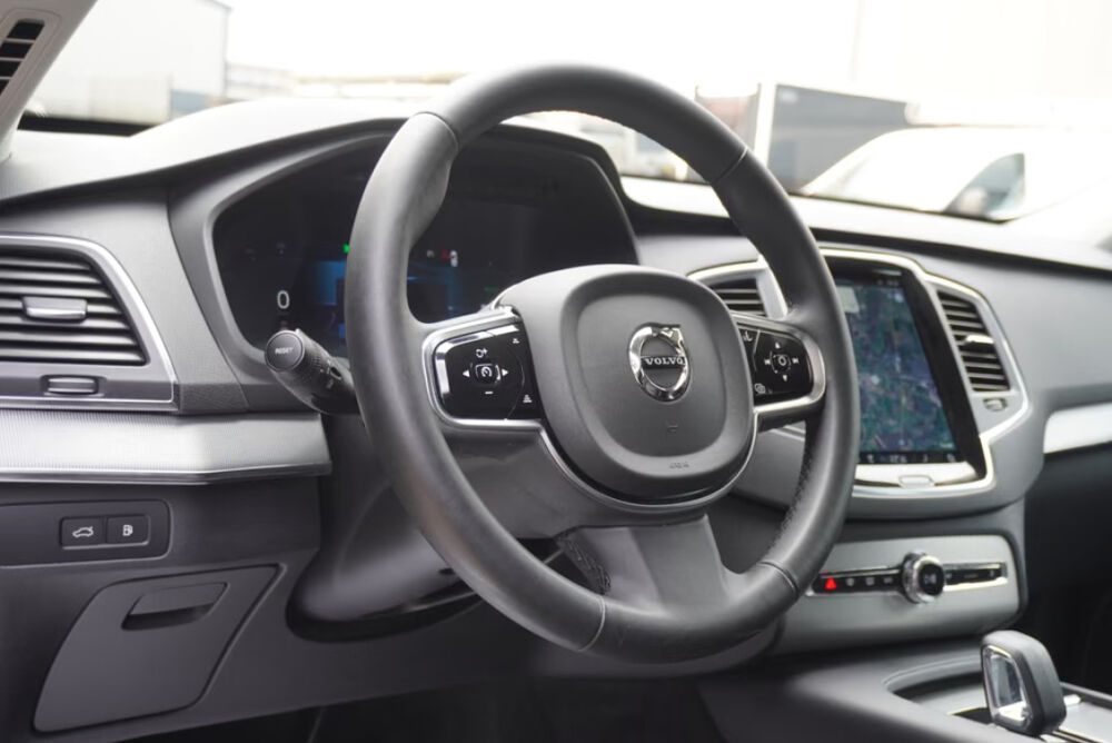XC90 T8 AWD Hybride Rechargeable 310+145 ch Geartronic 8 7pl 2024 occasion 85600 Montaigu