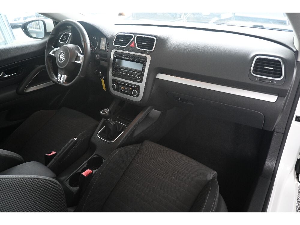 Scirocco 1.4 TSI 122 2010 occasion 63800 Cournon-d'Auvergne
