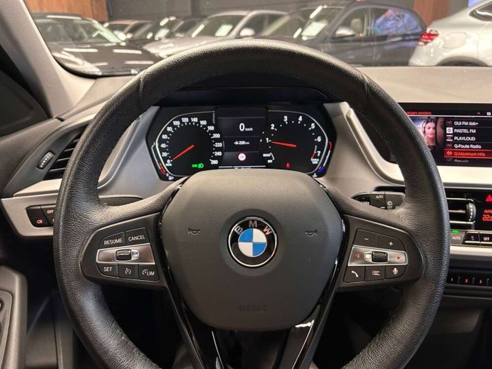 S&eacute;rie 1 116i 109ch CARPLAY/REGVIT/CUIRCHAUF/PARKSENSOR/GPS/JA/GAR12M 2021 occasion 59280 Armenti&egrave;res