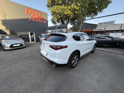 Stelvio 2.2 180 ch AT8 Business 2017 occasion 30000 N&icirc;mes