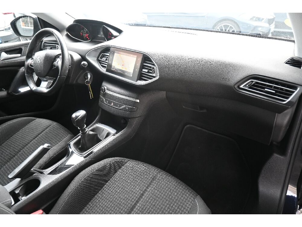 308 SW BlueHDi 130ch Active Business 2019 occasion 63800 Cournon-d'Auvergne