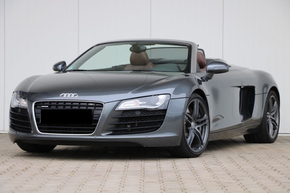 R8 V8 4.2 FSI 430 Quattro R-Tronic 2011 occasion 85600 Montaigu