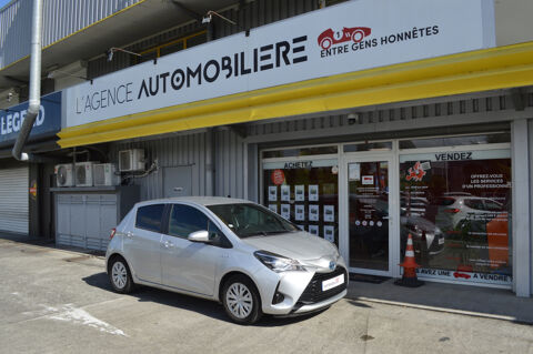 Toyota Yaris Hybride 100h BUSINESS 2018 occasion Baie-Mahault 97122
