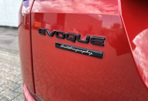 Range Rover Evoque Mark III P300e PHEV AWD BVA8 R-Dynamic Au 2022 occasion 85600 Montaigu