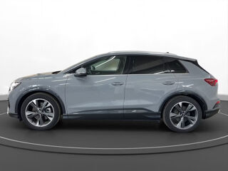 Q4 e-tron 45 quattro 265 ch 82 kW S line 2022 occasion 85600 Montaigu