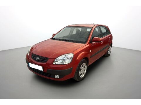 Annonce voiture Kia Rio 6990 �