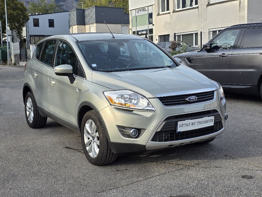 Kuga 2.5t 200 4x4 Titanium 2010 occasion 38190 BERNIN